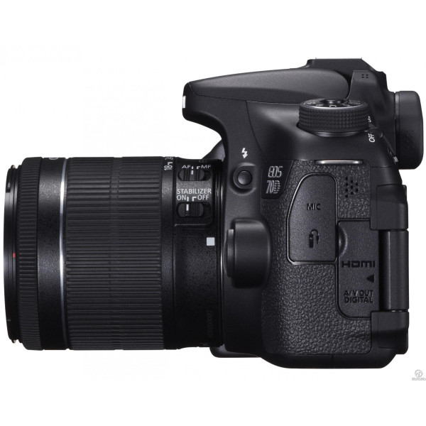 Цифровая фотокамера зеркальная Canon EOS 70D + объектив 18-55 IS STM c Wi-Fi